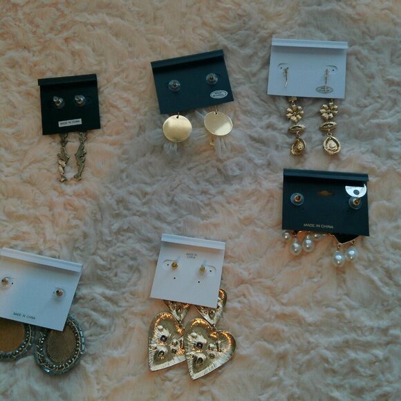 Noir Earrings With Rhinestones Mixed Lot (315) - Picture 8 of 10